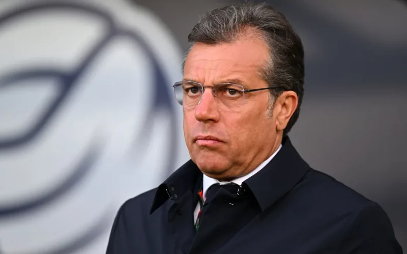 هاوسن يتنصل من مسؤولية طرده.. مانشستر سيتي رفض ضمه رغم الطلب